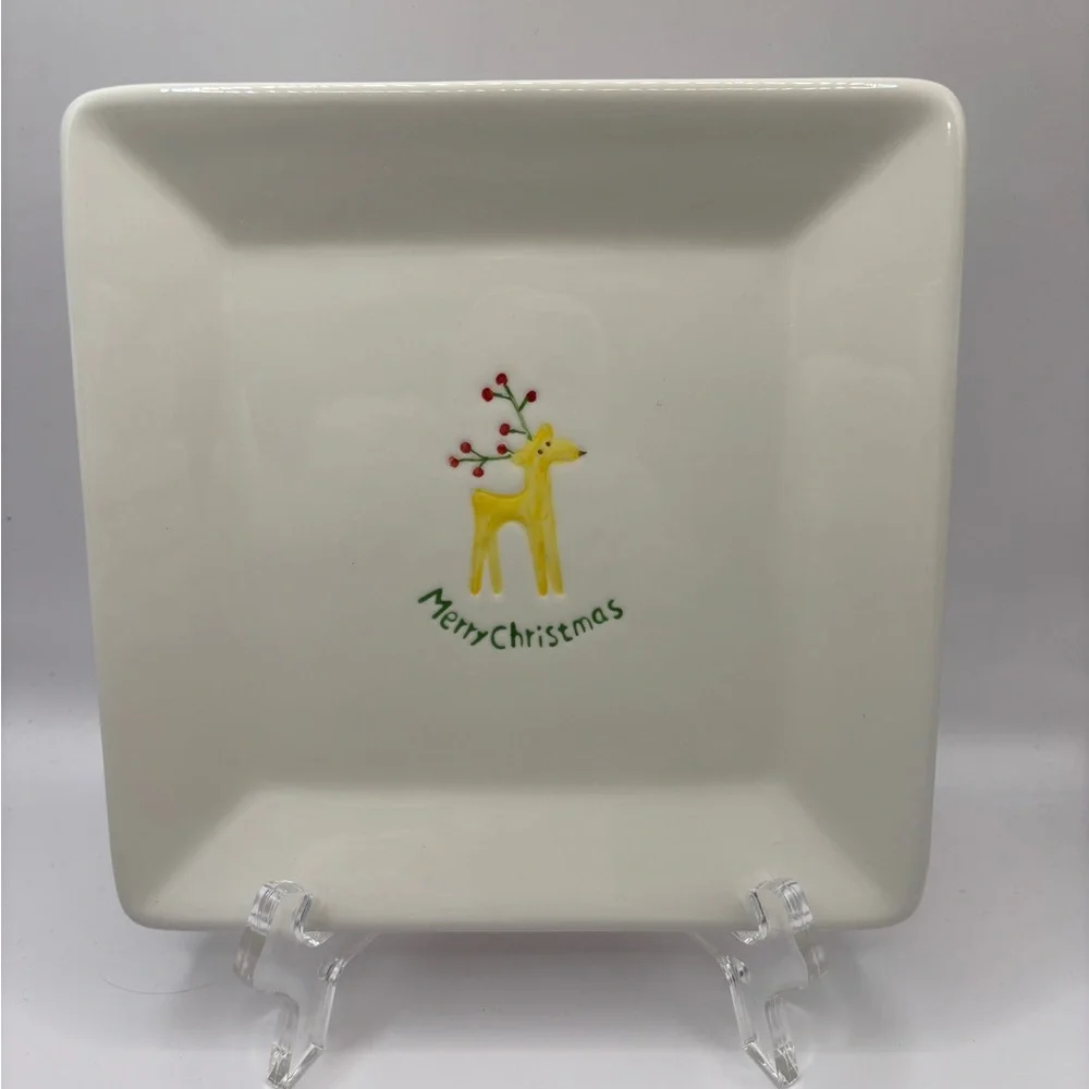 🎄Set of Four Christmas-theme BIA Cordon Bleu Appetizer Plates 🎄